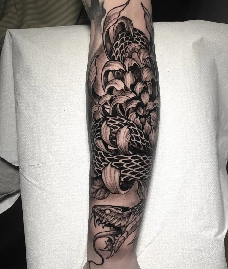 Neotraditional tattoo